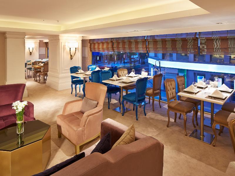 Doubletree By Hilton Izmir - Alsancak Hotell Eksteriør bilde